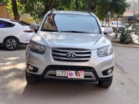 Hyundai Santa Fe 2011