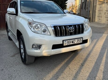 Toyota Land Cruiser Prado 2010