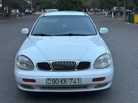 Daewoo Leganza 2000