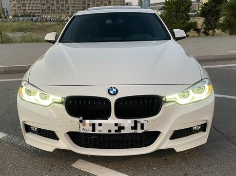 BMW 330 2017