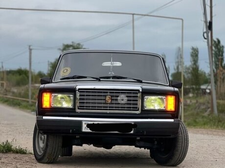 LADA (VAZ) 2107 2011