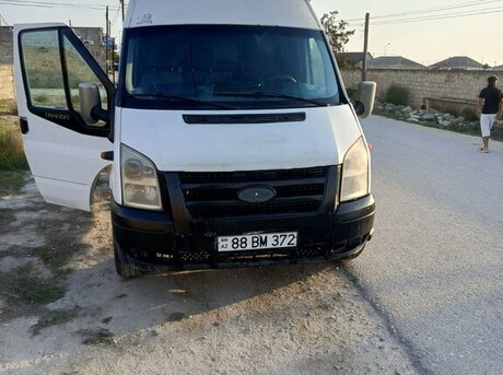 Ford Transit 2011