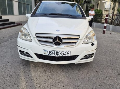 Mercedes B 180 2010