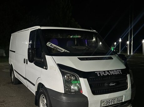 Ford Transit 2011