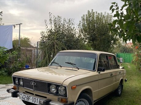 LADA (VAZ) 2106 1988