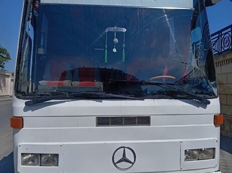 Mercedes  1992
