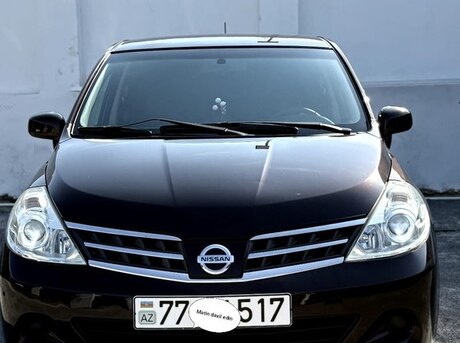 Nissan Tiida 2012
