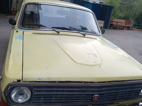 GAZ 24 1990