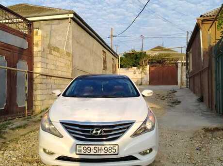 Hyundai Sonata 2012