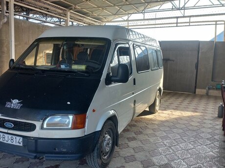 Ford Transit 1996