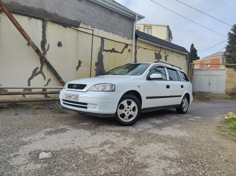 Opel Astra 2000