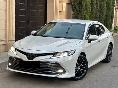 Toyota Camry 2020
