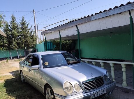 Mercedes E 240 1998