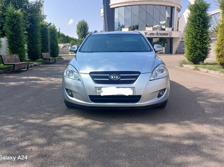 Kia  2008