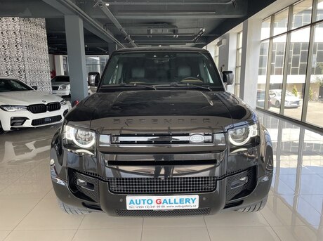 Land Rover Defender 2023