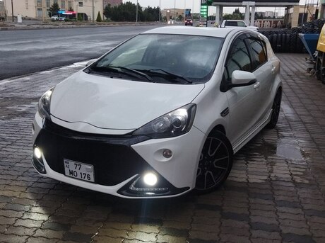 Toyota Aqua 2014