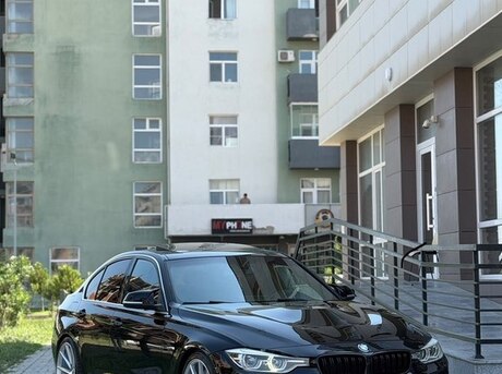 BMW 330 2017