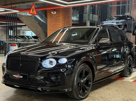 Bentley Bentayga 2023