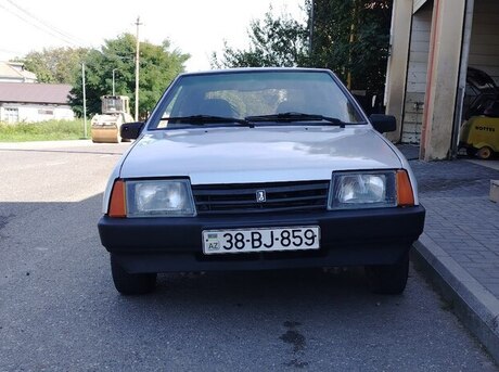 LADA (VAZ) 2109 2002