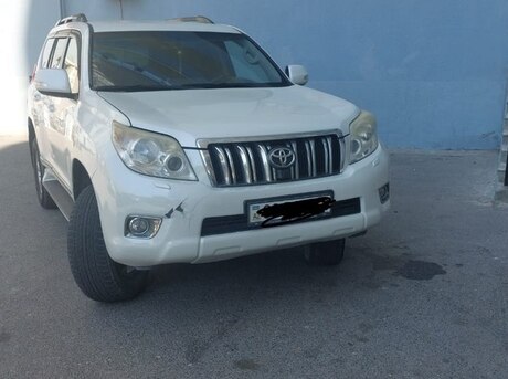 Toyota Land Cruiser Prado 2012