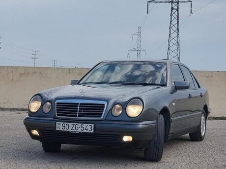 Mercedes E 240 1999