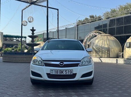 Opel Astra 2007