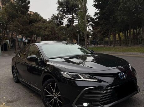 Toyota Camry 2023
