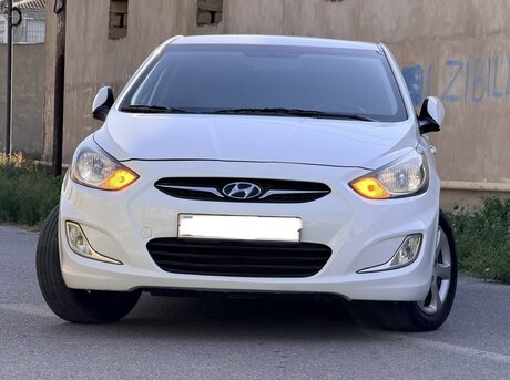 Hyundai Accent 2013