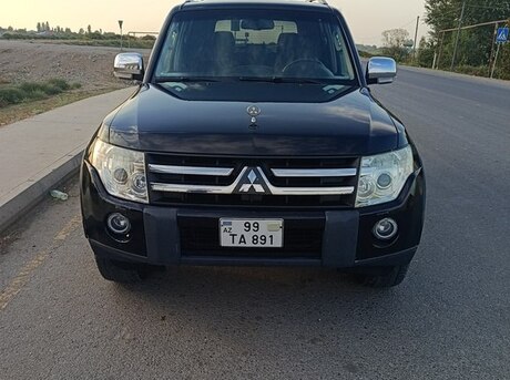 Mitsubishi Pajero 2007