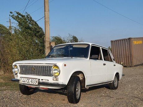 LADA (VAZ) 21011 1986