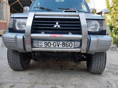 Mitsubishi Pajero 1996