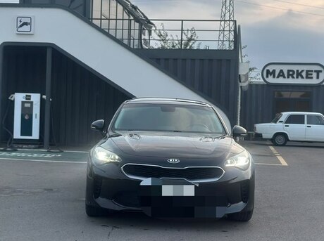 Kia Stinger 2017