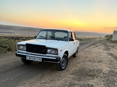 LADA (VAZ) 2107 2005