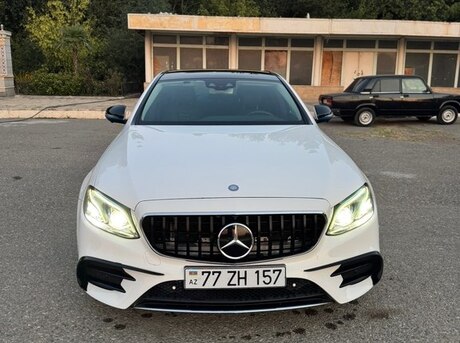 Mercedes E 300 2016