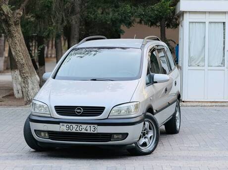 Opel Zafira 2001