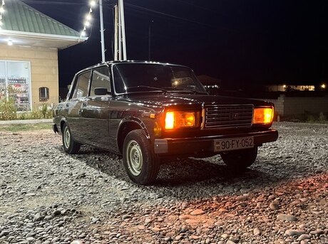 LADA (VAZ) 2107 2011