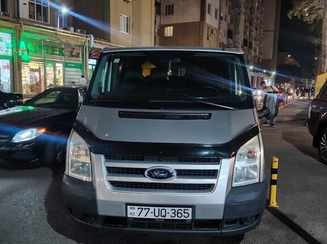 Ford Transit 2011