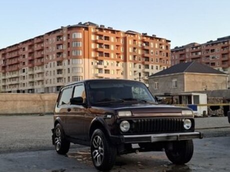 LADA (VAZ) Niva 2013