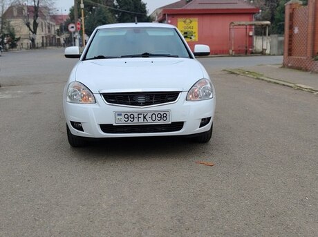 LADA (VAZ) Priora 2015
