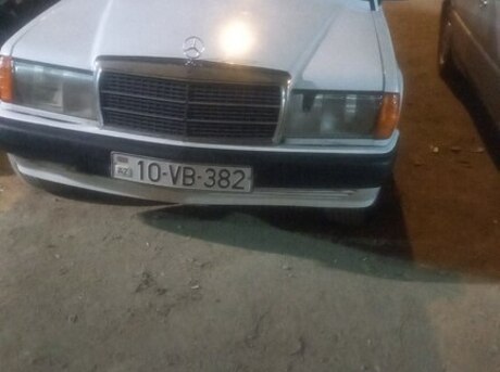 Mercedes 190 1988