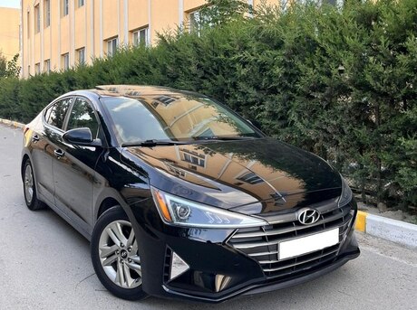 Hyundai Elantra 2020