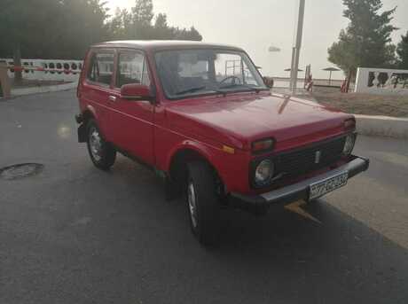 LADA (VAZ) Niva 1986