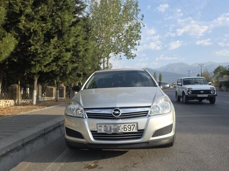 Opel Astra 2008
