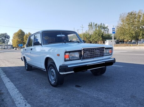 LADA (VAZ) 2107 2005