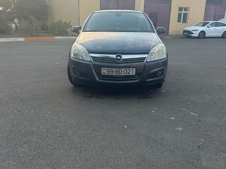 Opel Astra 2007