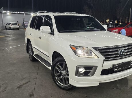 Lexus LX 570 2014