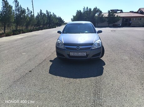 Opel Astra 2007