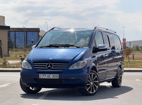 Mercedes  2010