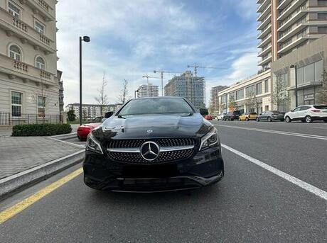 Mercedes CLA 250 2017