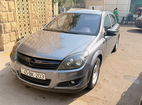 Opel Astra 2007
